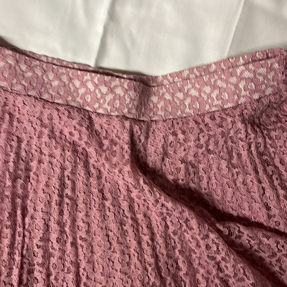 SJS - Picture 4 of 5